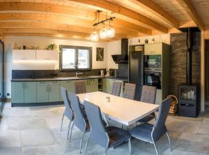 Chalets Chalet cosy 4 etoiles le Domaine Des Mesanges : photos des chambres