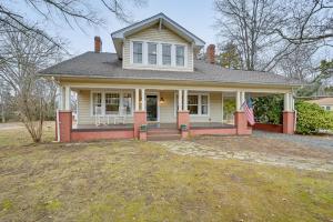 Spacious Salem-Winston Home with Deck!