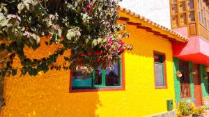 Casa Mostaza Pueblito Boyacense