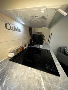 Appartements appartement entier sur Reims - 4 Voyageurs : photos des chambres