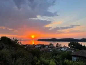 Къща за гости (Залезът) - Vetren