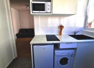 Appartement Charme petite terrasse à 400m de Paris