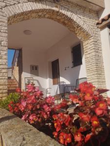 Studio apartment Giardin ***