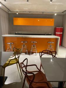 Premium Studio 93 Tag Decor