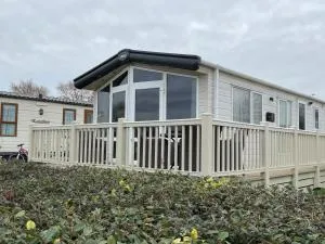 Newland's - 希尔内斯