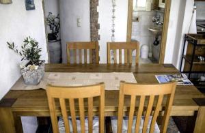 Apartments with parking space Banjol, Rab - 22226