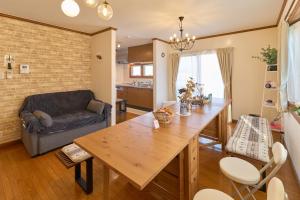 Villa上条 1棟貸切BBQ可 本格ダーツとレトロゲーム