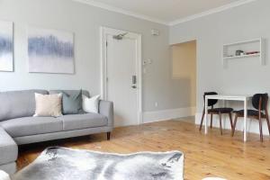 Historic Downtown Apt #2