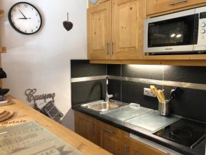 Appartement cosy 4 pers à Méribel Mottaret - FR-1-411-932