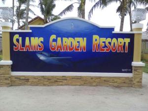 SLAMS Garden Dive Resort