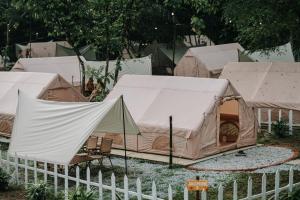 De Kampung Campsite