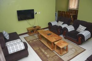 Lux Suites Sunset Furnished Apartments