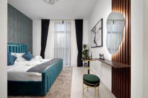 Sky High Gem in Central Dubai with Burj Khalifa and Fountain Views