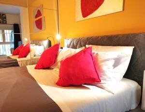 Duomo Home and Downtown