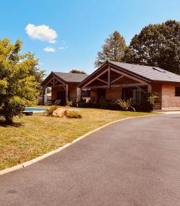 Chalets CHALET MONTANA - AU COTTAGE DU MEDOC - Proche de BORDEAUX : photos des chambres