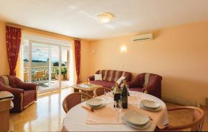 Apartment Begić Makarska 