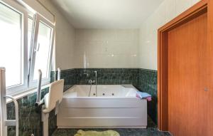 Apartment Begić Makarska