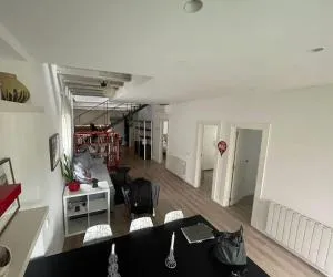 House in Sant Cugat, 25 Mins to Barcelona center - La Floresta Pearson