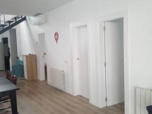 House in Sant Cugat, 25 Mins to Barcelona center