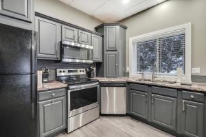 621 Disciples Village