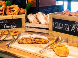 Hotels Novotel Avignon Nord : photos des chambres