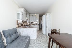 InshiApartments on Hazova str 4