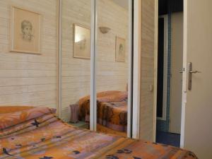 Appartement T2 avec piscine, jardinet et parking à 250m de la plage à Saint-Cyprien - FR-1-225D-22