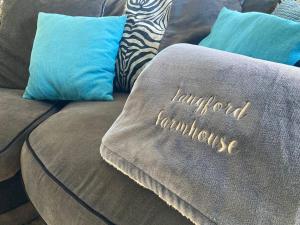 Langford farmhouse - New Forest National Park Luxury 4bd, hot tub, cinema, 10 acres