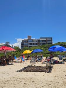 MAJESTOSO DUPLEX COM JACUZZI DE FRENTE PARA O MAR, 3 SUÍTES, Apt 404