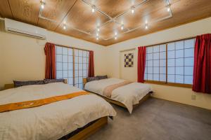 2 shower rooms #Shinjuku 5 min walk from station ,projector