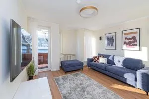 Riverfront 1BD Old Town Apartment by Hostlovers - Ringaudai