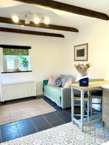 The Cowshed - Cottage in Cornwall - Trelash