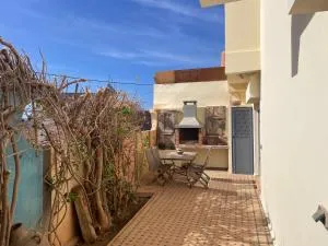 The Rainbow House - Tahekoukt