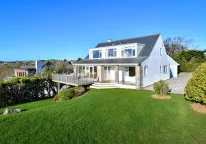 The Summer House - أبيرسوش