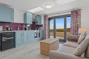 Ramsey Sea View Cottage - Dog Friendly