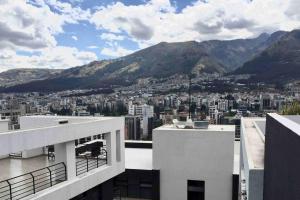 Luxury and Cozy Suite