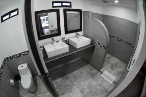 Republik Hotel & Steak House