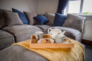 Oak House - sleeps 10 with Bar & Games room