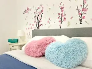 Da Mauro & Michela 1 - Cozy Apartment - 5 min Metro C - Giardinetti 