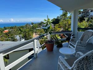 Catalina, Cabrera Oceanview Multi 2 BD 2 Bath Condo Units with Balcony and Pool