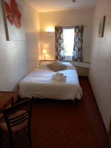 Hotels Hotel de la Halle : photos des chambres