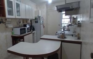 Apto PITANGUEIRAS SACADA-5Min Praia 1 vaga SERV PRAIA-6P