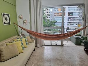 Apto PITANGUEIRAS SACADA-5Min Praia 1 vaga SERV PRAIA-6P