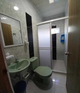 APARTAMENTOS LIZ MARIA