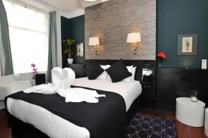 The Kings Arms Hotel