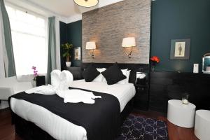 The Kings Arms Hotel