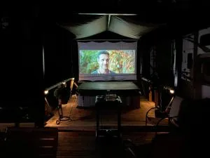 Wayne's Place-Hot tub, pet friendly. Close to HPU - Oakview