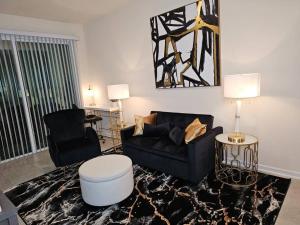 Luxurious family-friendly home in Oakleaf