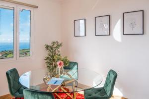 Ponta do Sol hills view 2BR