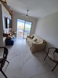 Apto em Bertioga , pé na areia